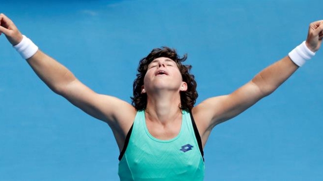 Carla Suárez eliminó a Kontaveit y se instaló en cuartos de final del Abierto de Australia