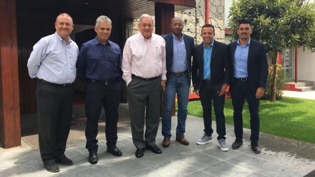 El nuevo cuerpo técnico de la selección chilena se reunió con la ANFP en "Juan Pinto Durán"