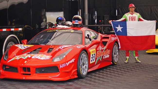 Benjamín Hites remató 13° en la primera jornada del Ferrari Challenge en Daytona