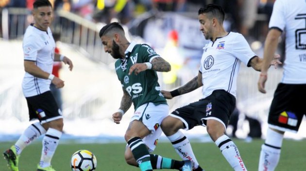 Colo Colo y Santiago Wanderers disputan la Supercopa en el Estadio Nacional