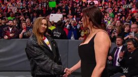 Ronda Rousey firmó un contrato a tiempo completo con WWE