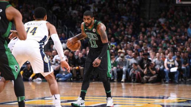 Kyrie Irving le da otra victoria con suspenso a los Celtics