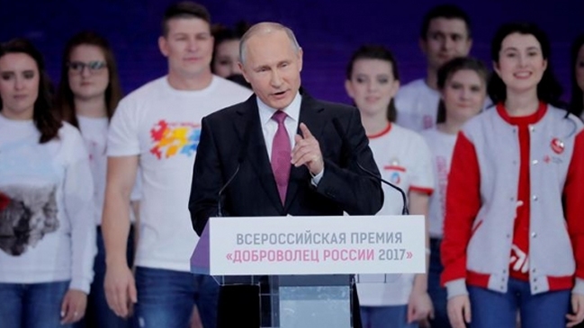 Vladimir Putin se disculpó ante atletas rusos por no haberlos podido defender