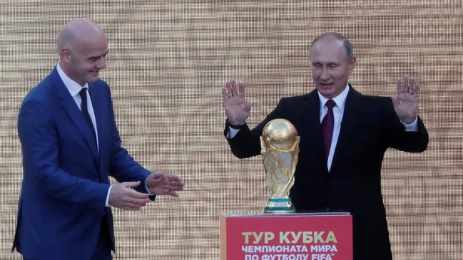 Putin e Infantino analizarán preparativos del Mundial el 12 de febrero en Sochi