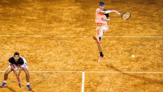 Nicolás Jarry y Hans Podlipnik juegan por el título de dobles en Quito