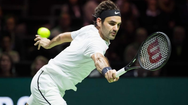 Roger Federer busca regresar al número uno del mundo en Rotterdam