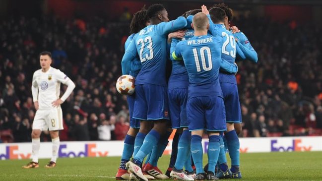 Arsenal clasificó a octavos de final en la Europa League pese a caer frente a Ostersunds