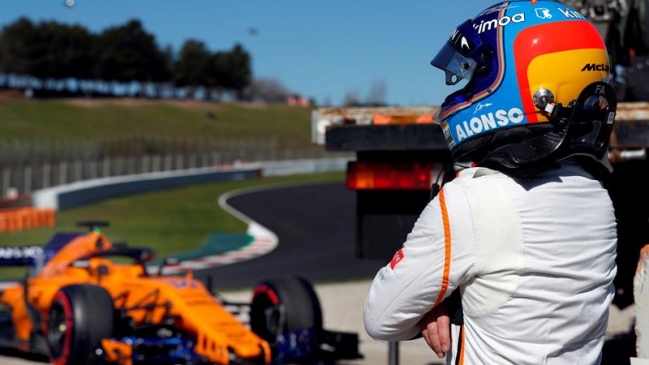Fernando Alonso sufrió con una nueva falla de McLaren en Barcelona