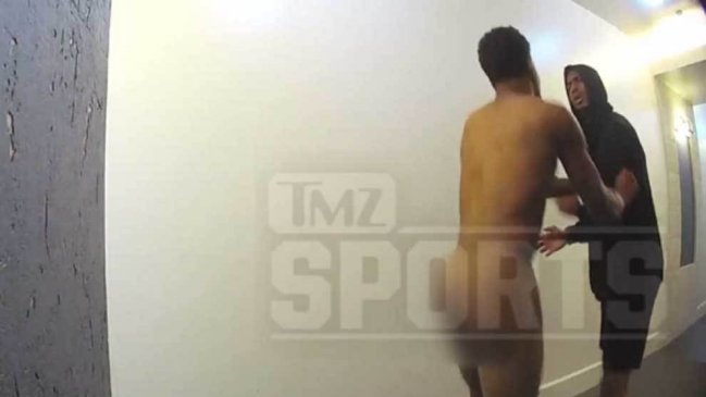 Jugador de la NFL intentó suicidarse lanzándose desnudo del piso 30 de un edificio