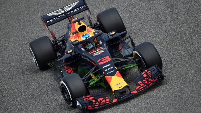 Daniel Ricciardo fue el más rápido en el primer entrenamiento libre para el Gran Premio de Bahrein
