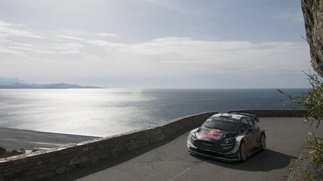 Sebastien Ogier se quedó con el título en Córcega y aumentó su ventaja en el Mundial de Rally