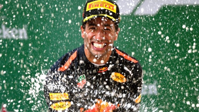 Daniel Ricciardo exultante con su victoria: "Este deporte está loco"