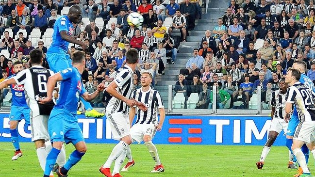 Napoli venció a domicilio a Juventus y dejó "al rojo" la Serie A