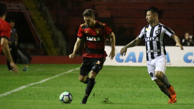 Botafogo de Leonardo Valencia rescató agónico empate frente a Sport Recife