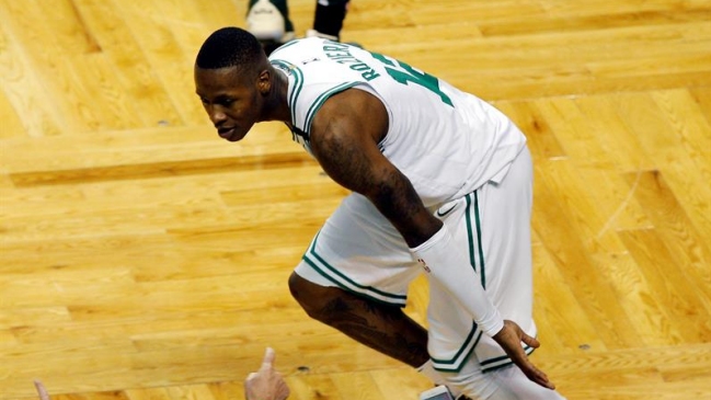 Boston Celtics batió a Milwaukee Bucks y jugará semifinales del Este