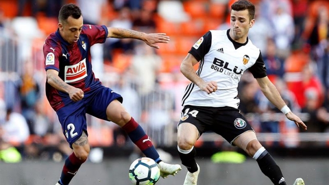 Eibar de Fabián Orellana consiguió tibio empate frente a Valencia