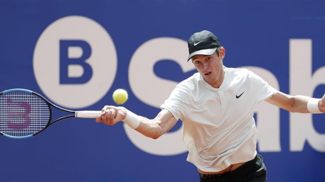 Nicolás Jarry desafía a Leonardo Mayer por la primera ronda del ATP de Estoril