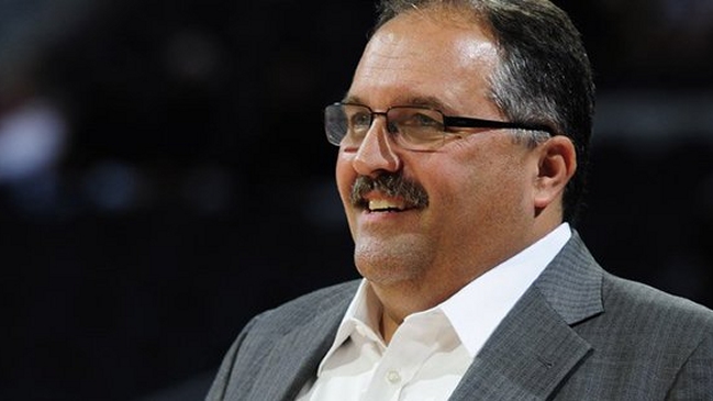 Detroit Pistons despidió al entrenador y presidente de operaciones Stan Van Gundy