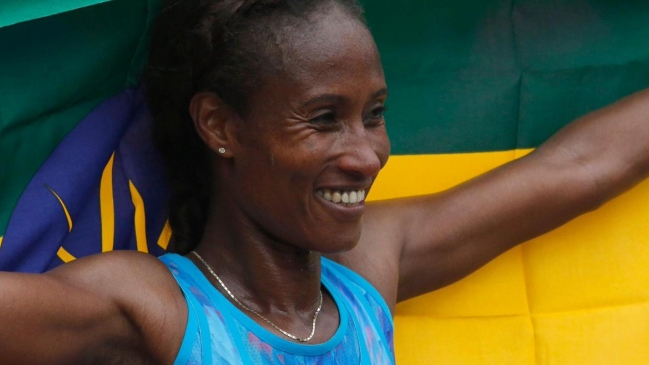 Gelete Burka batió el récord del Maratón de Ottawa