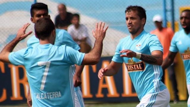 Sporting Cristal desbancó a Unión Comercio del liderato del Apertura peruano