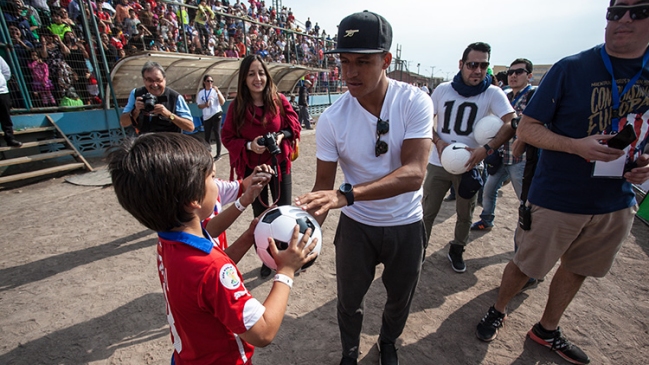 Alexis Sánchez será anfitrión en torneo de futbolito "Jugando por un Sueño" en Tocopilla