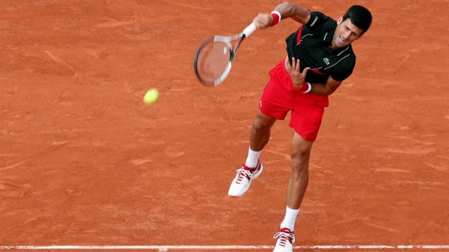 Novak Djokovic superó a Fernando Verdasco y se instaló en cuartos de final de Roland Garros