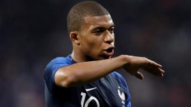 Kylian Mbappé abandonó práctica de Francia por un fuerte golpe