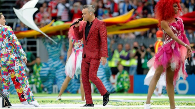 Robbie Williams se robó la película en la inauguración del Mundial de Rusia