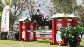 Club de Polo y Equitación San Cristóbal celebra a los padres con entretenido panorama de salto
