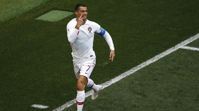 FIFA negó que árbitro de Portugal-Marruecos pidiera la camiseta a Cristiano Ronaldo