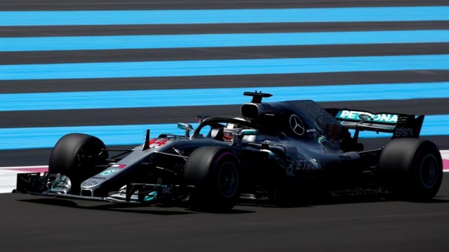 Lewis Hamilton dominó los primeros entrenamientos libres en Paul Ricard