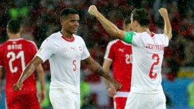 Suiza lo dio vuelta ante Serbia con un gol en la agonía y alcanzó el liderato del Grupo E