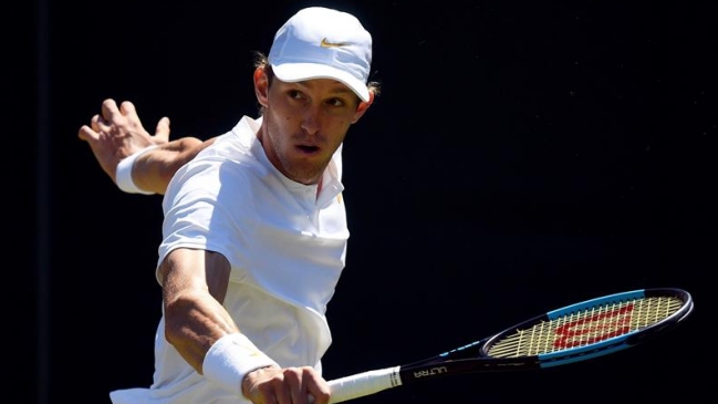 Nicolás Jarry se impuso ante Filip Krajinovic en Wimbledon y consiguió su primer triunfo en un Grand Slam