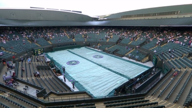 La lluvia obligó a suspender los duelos de segunda ronda en Wimbledon