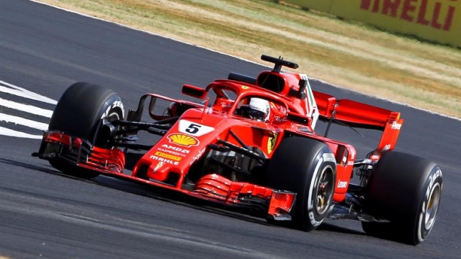 Vettel relevó a Hamilton en la primera plaza en la sesión vespertina en Silverstone