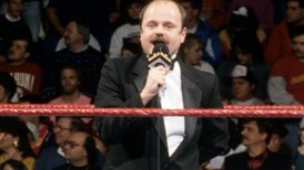 Legendario presentador de la WWE atraviesa por un grave estado de salud