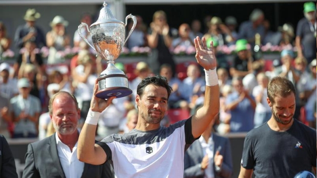 Fabio Fognini derrotó a Richard Gasquet y alzó el trofeo del ATP de Bastad  - AlAireLibre.cl