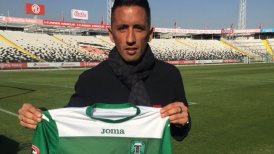 No olvida sus comienzos: El apoyo de Lucas Barrios a Temuco para la Copa Sudamericana