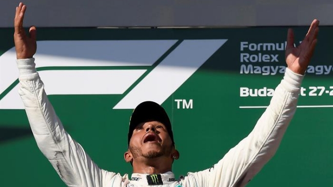 Lewis Hamilton: "Sabíamos que iba a ser difícil, pero fue un día precioso"