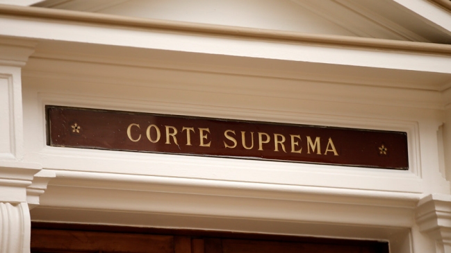 CSD llevará a la Corte Suprema conflicto con ByN por uso de símbolos de Colo Colo