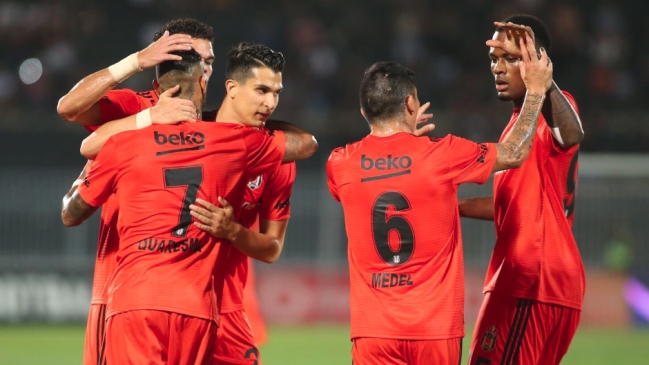 Besiktas rescató empate ante Partizan por la Europa Laegue con Medel y Roco en cancha