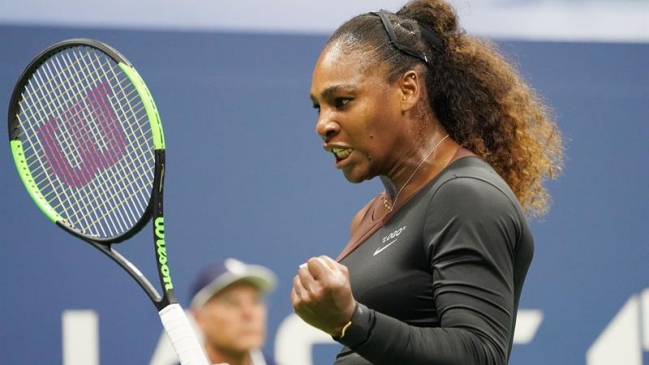 Serena Williams tuvo arrollador debut en el US Open