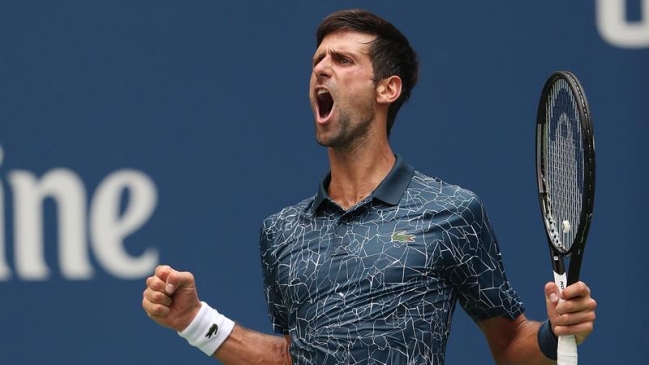 Novak Djokovic superó con esfuerzo a Marton Fucsovics y avanzó en el US Open