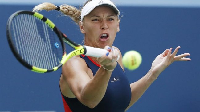 Wozniacki se despidió del US Open al caer en sets corridos ante Tsurenko