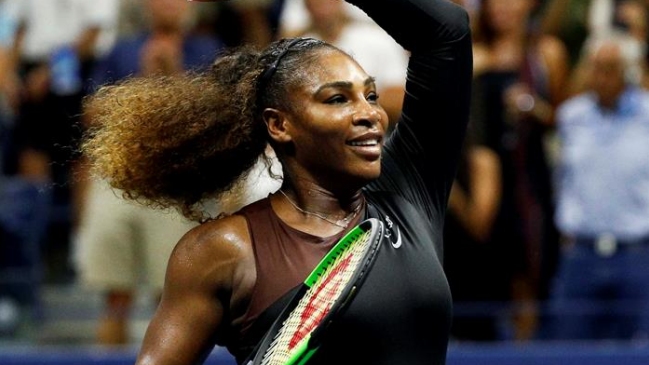 Serena Williams batió a Karolina Pliskova y pasó a semifinales del US Open
