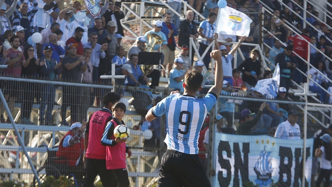 Magallanes superó a Santiago Morning en duelo por la Primera B