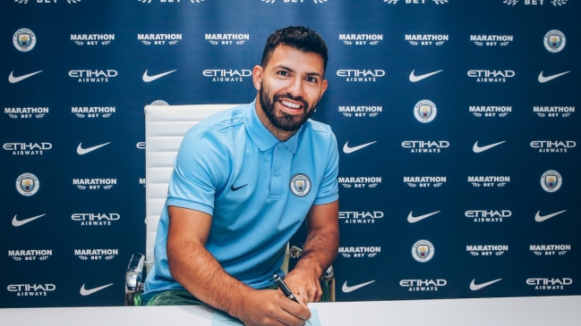 Sergio Agüero extendió su contrato con Manchester City hasta 2021