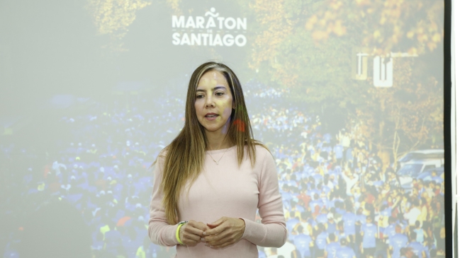 Maratón de Santiago firmó convenio para aumentar presencia de extranjeros