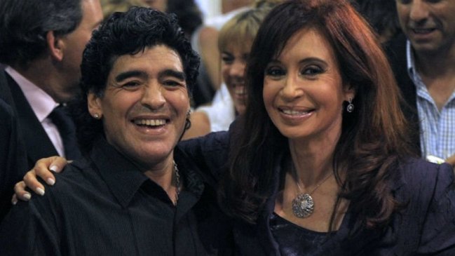 Maradona sacó su lado más político: Iría en una fórmula con Cristina