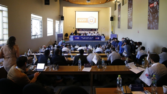 Se reunieron 15 equipos para buscar a candidato "oficialista" a la presidencia de la ANFP